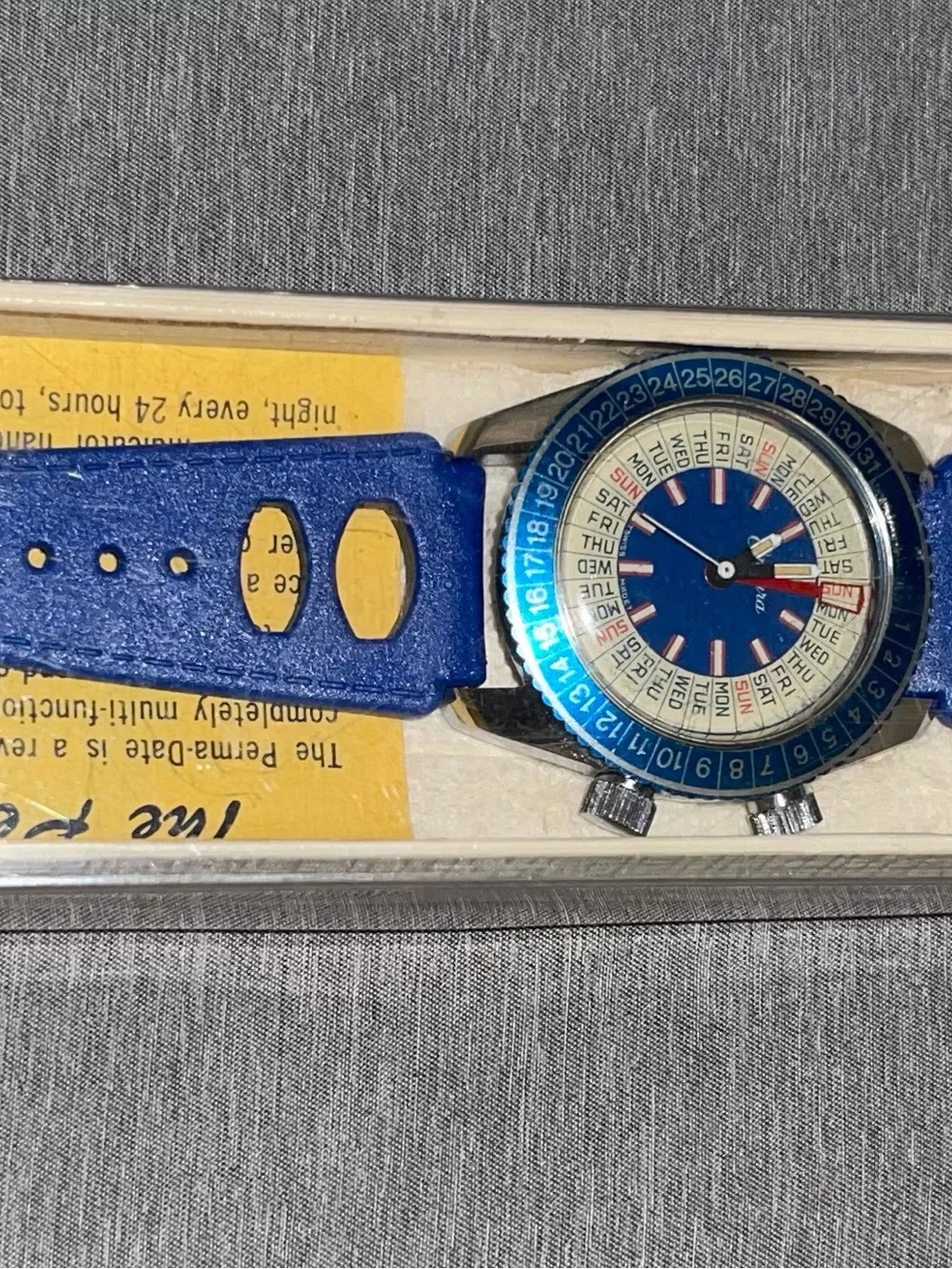 Vintage 1970 Endura PermaDate Calendar Watch Blue NOS Working W Box, Paper & Pad